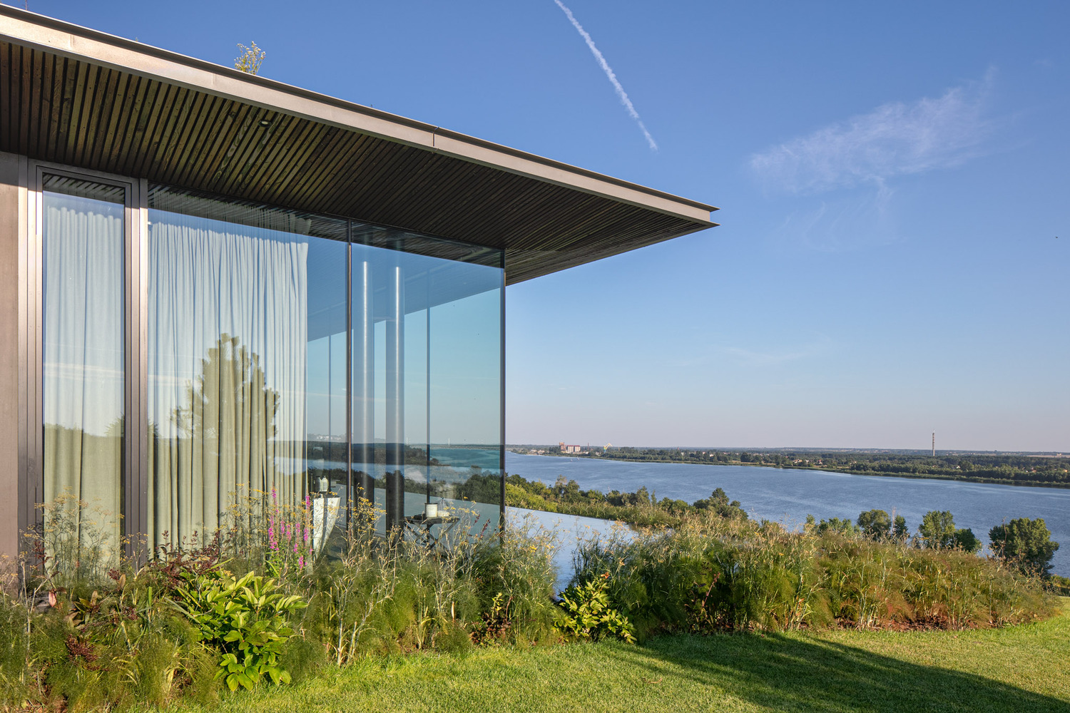 35 35 slope house 77 studio architecture poland night